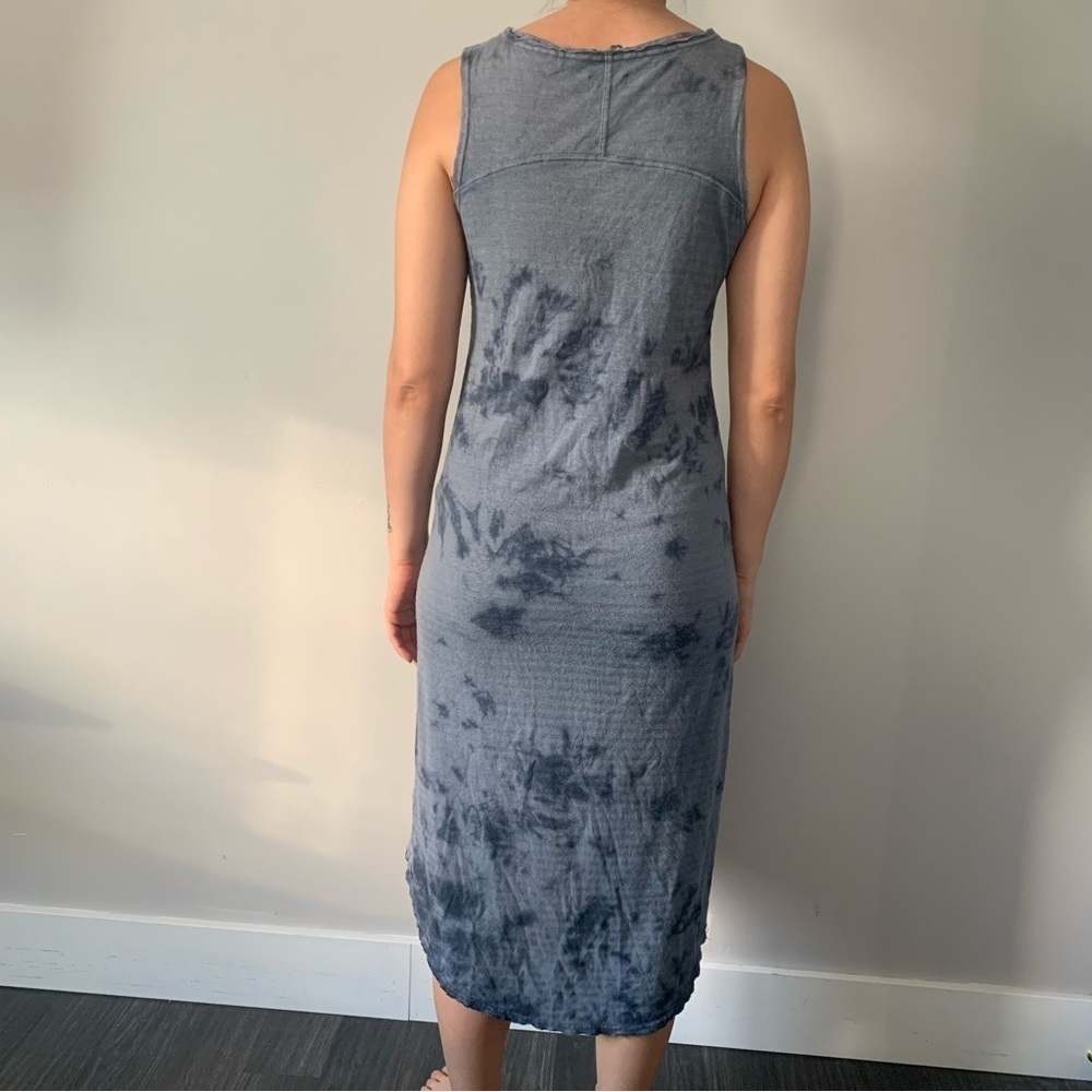 🌼 ROOTS Grey Tie-Dye Dress - Women’s Size Small 🌼 - Picture 2 of 14